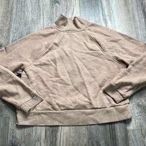 A New Day Women’s Tan Camel Mock Neck Raglan Sleeve Cropped Sweatshirt, size sm